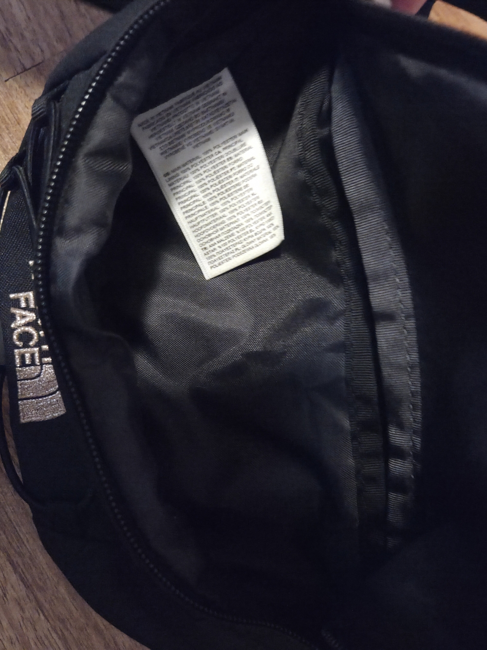 The North Face Black Waist Pack - Compact Hip Bag - Picture 2 of 2